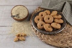 Susamlı Halka Kahke